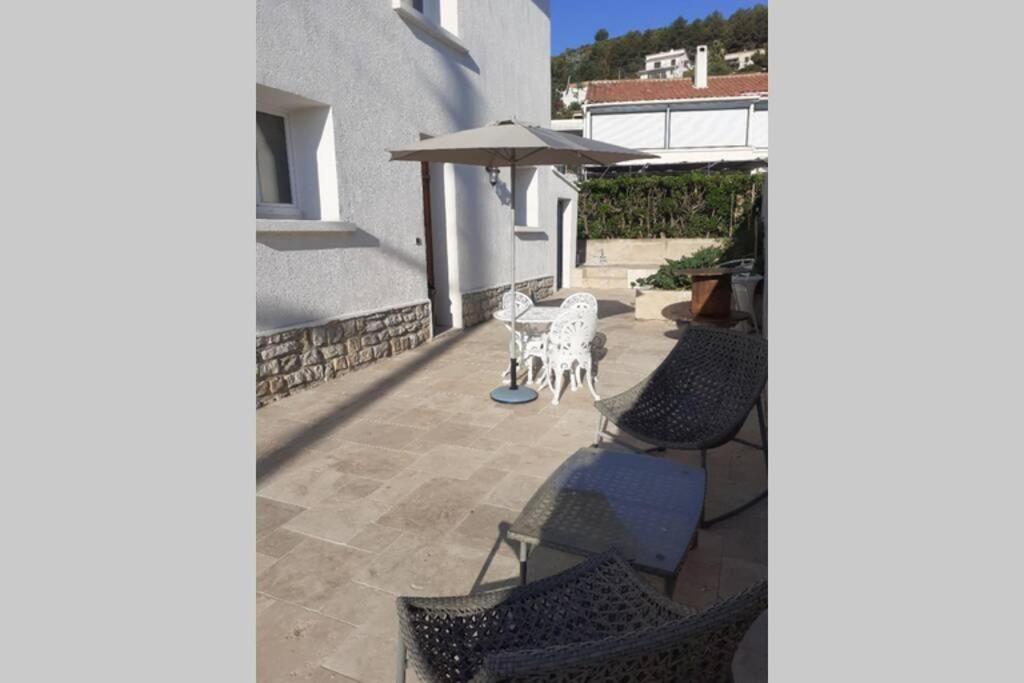 Almanarre2 Apartment Hyeres Bagian luar foto